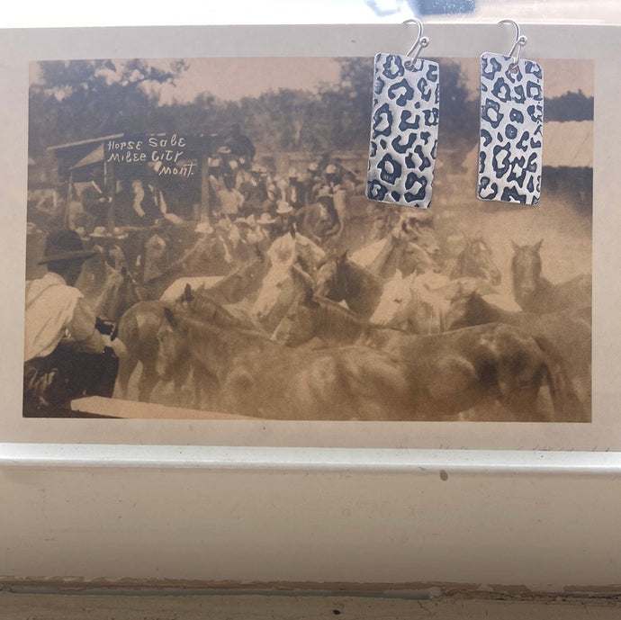 Leopard Rectangles Short