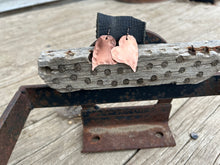 Load image into Gallery viewer, Hammered Borders Heart