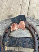 Load image into Gallery viewer, Hammered Borders Heart