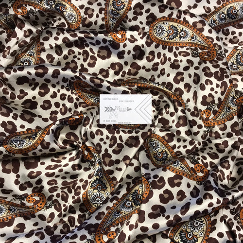 Paisley Leopard 44”
